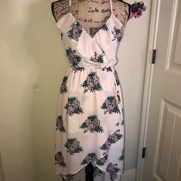 Flying Tomato Blush Pink Floral Print Cinched Waist Strappy Dress Size S… - Picture 1 of 9